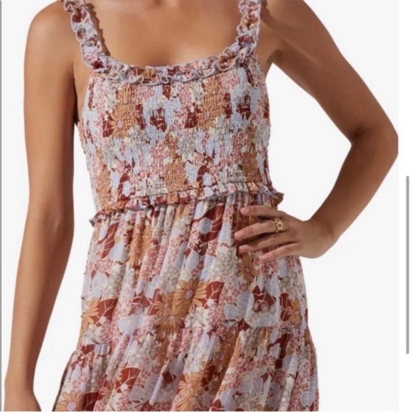 ASTR the Label Floral Midi Dress - Picture 3 of 6